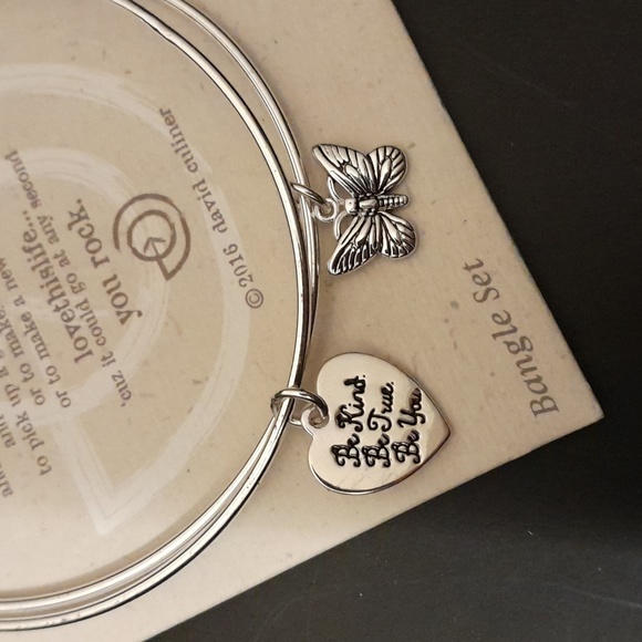 Bracelet - Picture 2 of 3